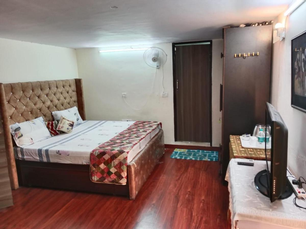 Awasthi Kozi Stays B&B - Closest To Vfs نيودلهي المظهر الخارجي الصورة